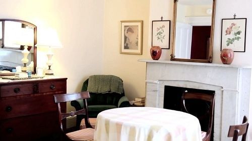 Victorian Of Staten Island Couette-café
